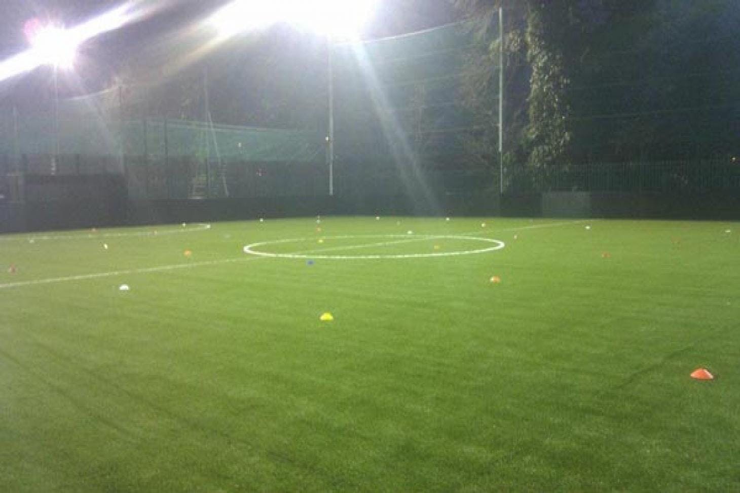 dlr Loughlinstown 5 a side | Astroturf football pitch
