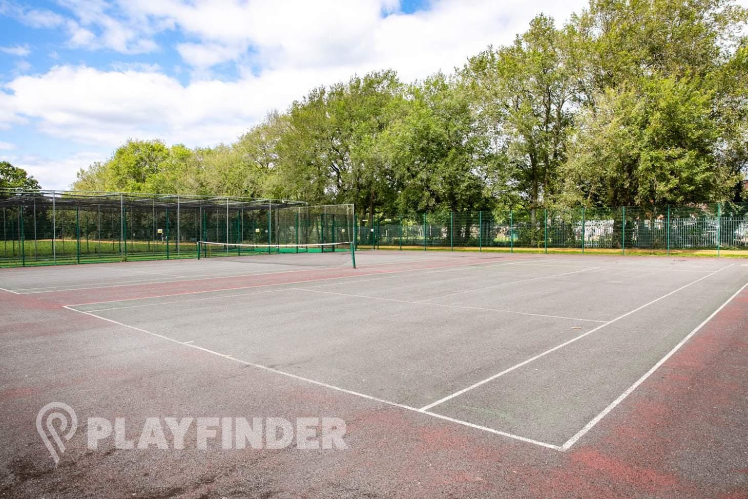 Spikes Bridge Park, Ealing | Tennis Court | Playfinder