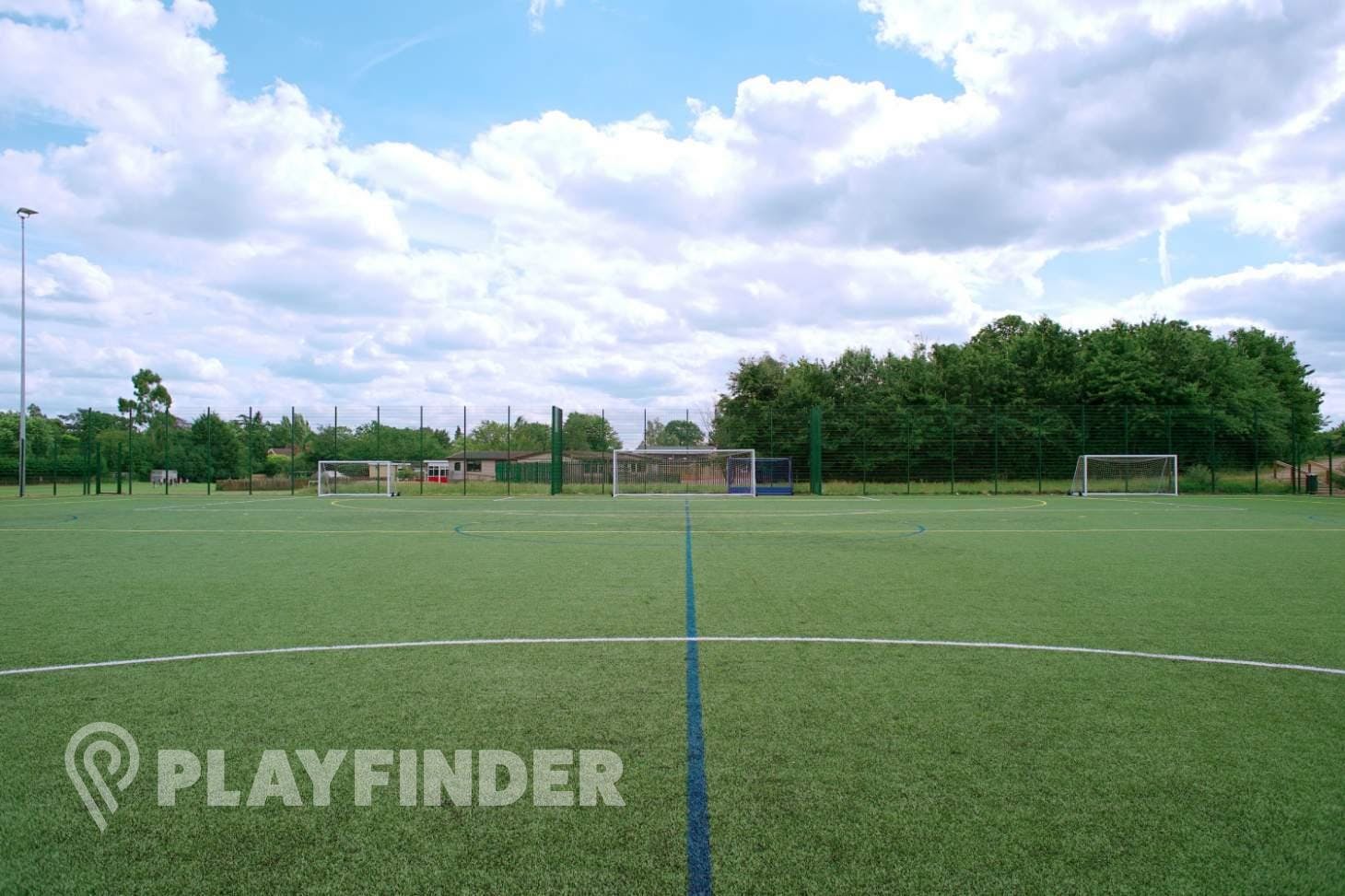 Furze Platt Leisure Centre 11 a side | 3G Astroturf football pitch