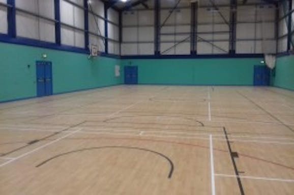 Manchester Enterprise Academy (Wythenshawe) Indoor netball court