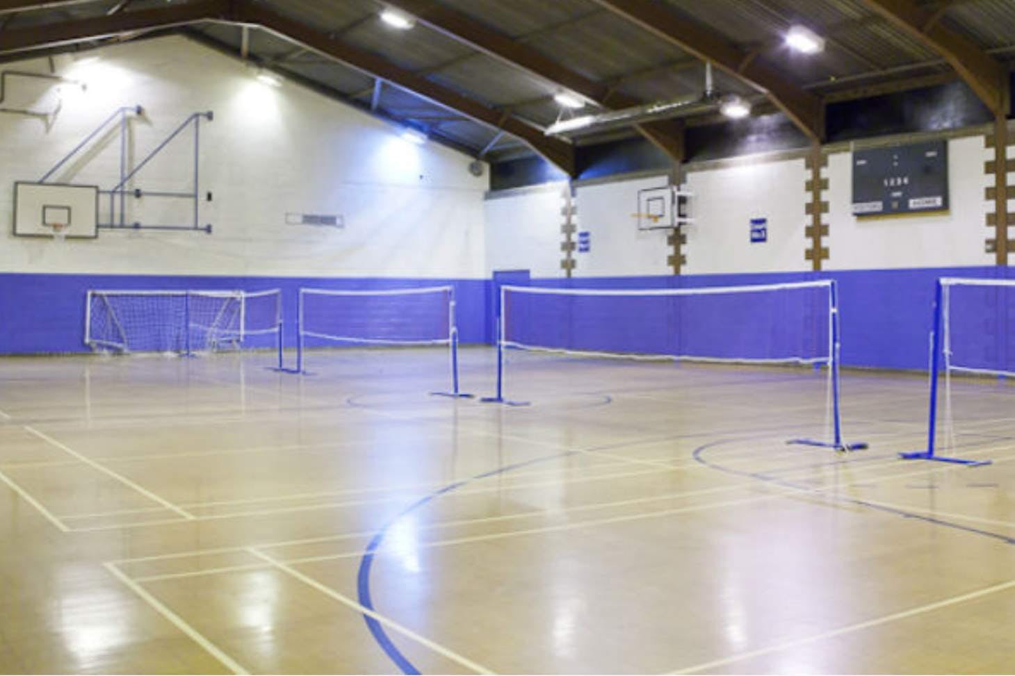 Fearnville Leisure Centre Indoor | Hard badminton court