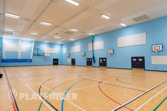 Manchester Enterprise Academy Central Court | Sports hall basketball court
