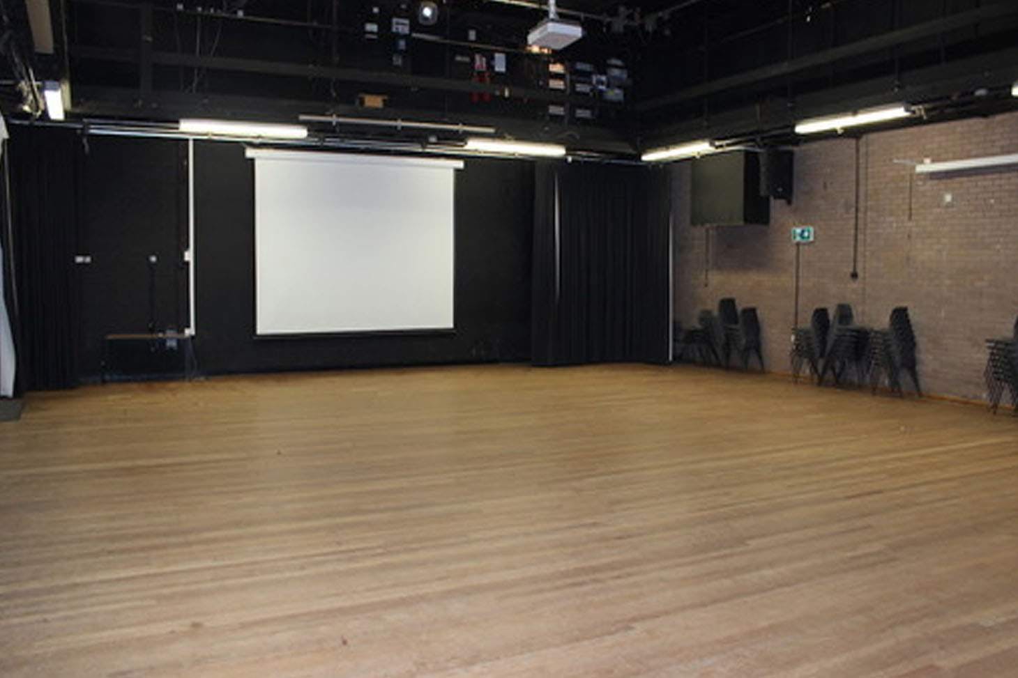 Finham Park School Main hall space hire