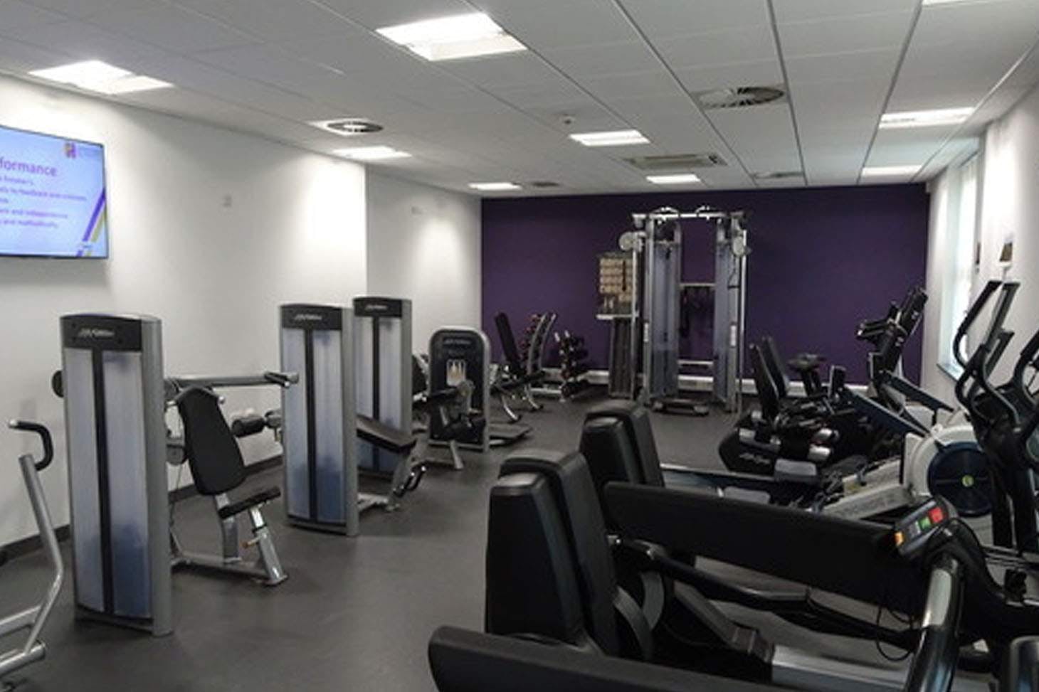 Harborne Academy Gym | Hard gym
