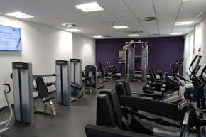 Harborne Academy | Hard Gym