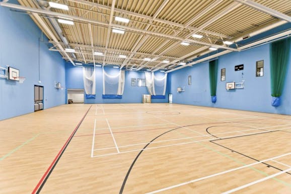 Beaumont School Half court | Indoor basketball court