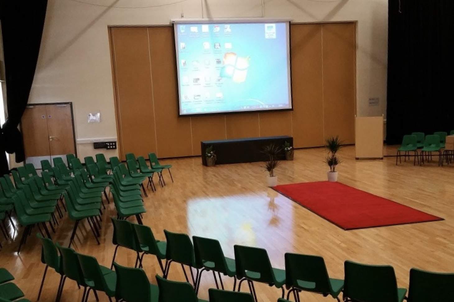 Carr Manor Community School Main hall space hire