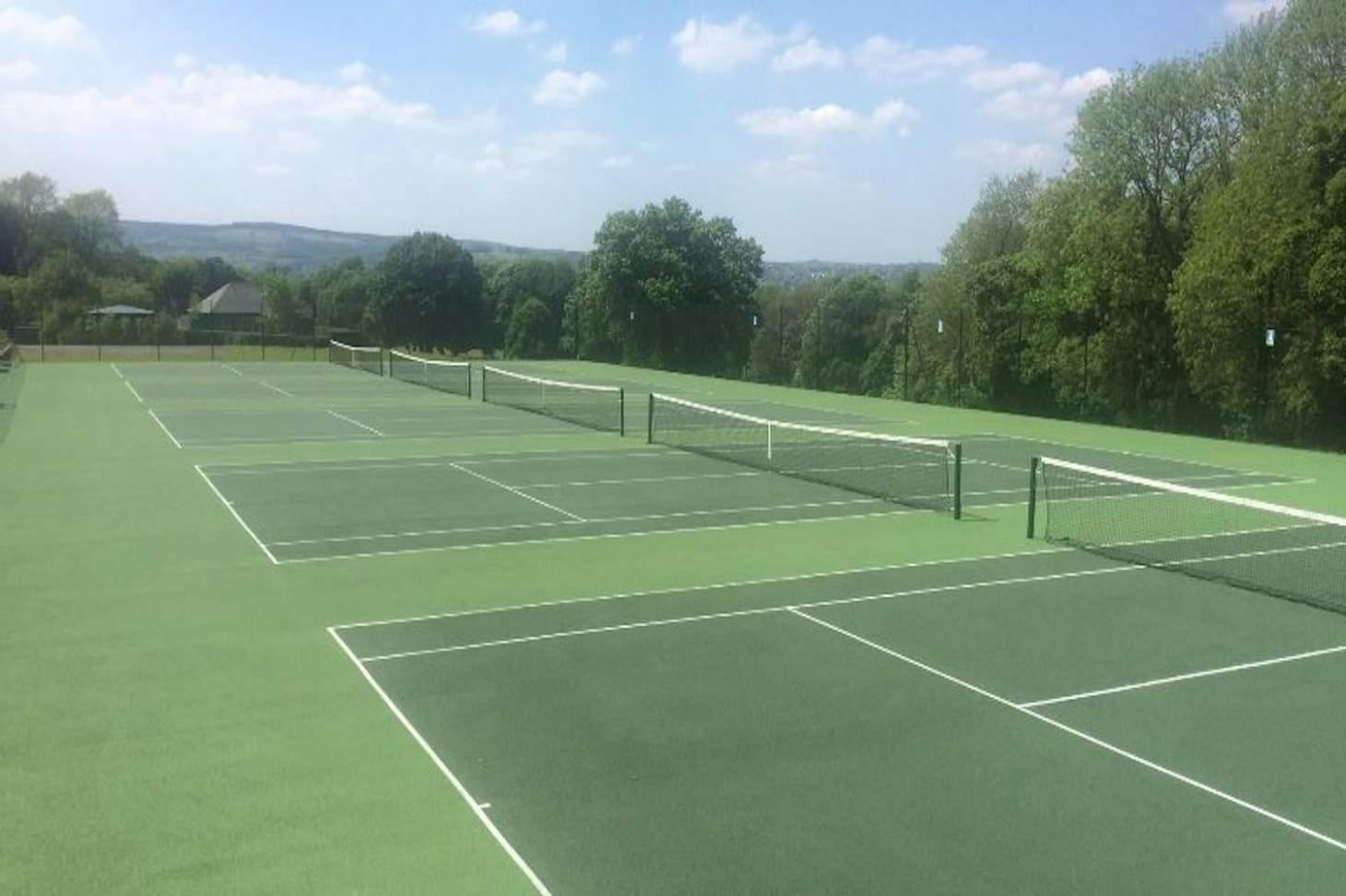 Graves Park Outdoor | Hard (macadam) tennis court