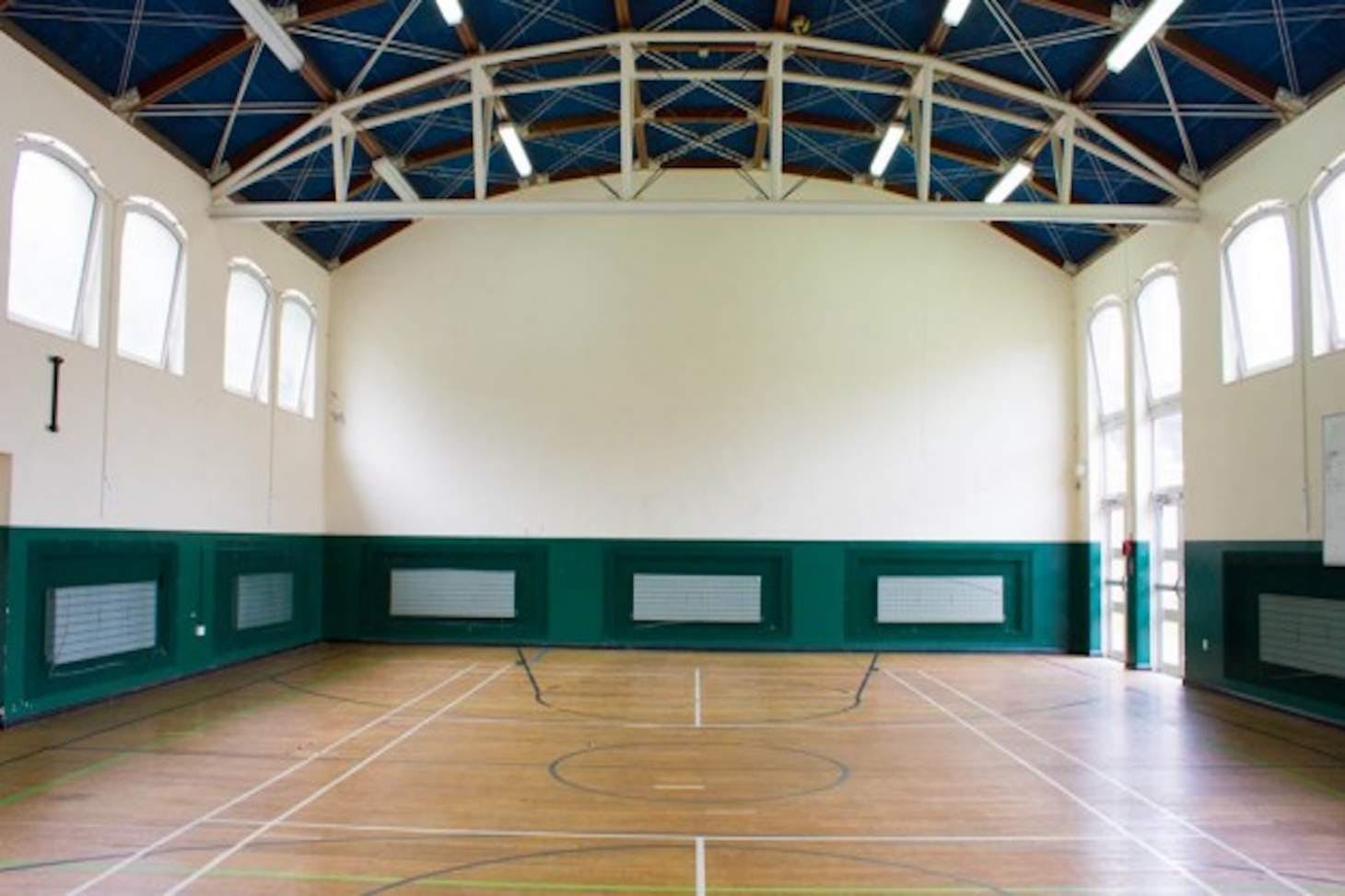 Phoenix Academy, Hammersmith and Fulham Basketball Court Playfinder