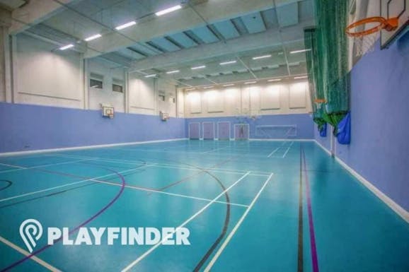 Mossbourne Victoria Park Academy Nets | Sports hall cricket facilities