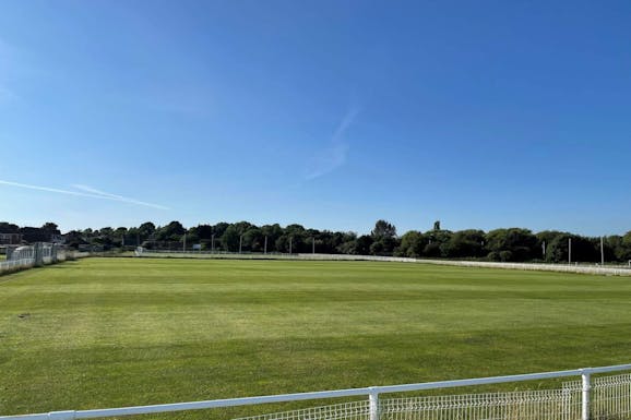 Basford United Football Club 11 a side | Grass football pitch