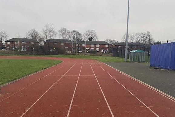 Kingsway Park High School Outdoor | Hard (macadam) athletics track