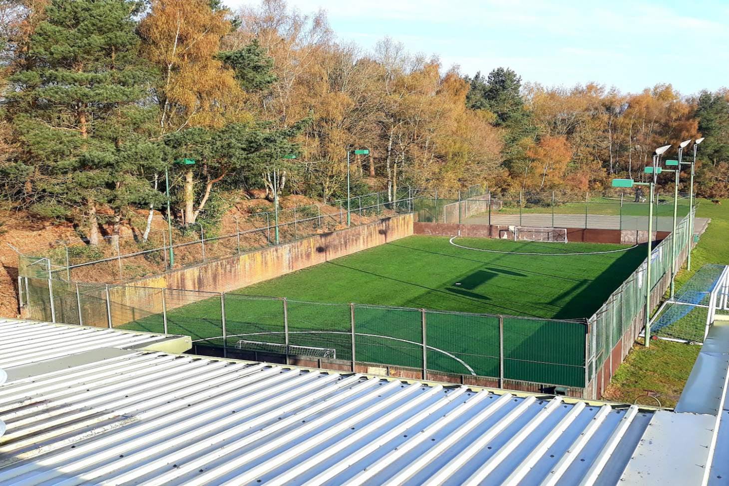 Lightwater Leisure Centre 5 a side | 3G Astroturf football pitch