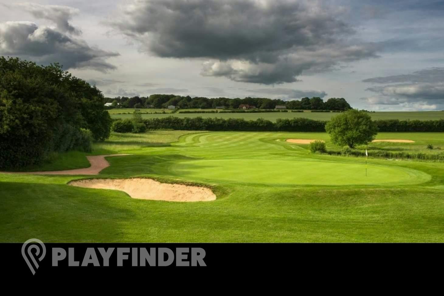 Town Meadow 18 hole course | Grass golf course