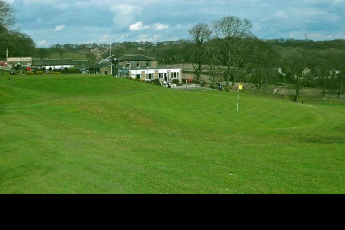 Queensbury Golf Club 18 hole course | Grass golf course