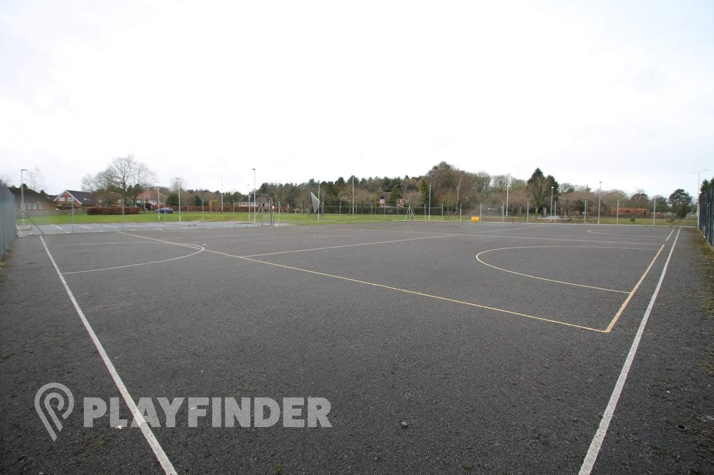 Vision West Nottinghamshire College Outdoor | Hard (macadam) netball court