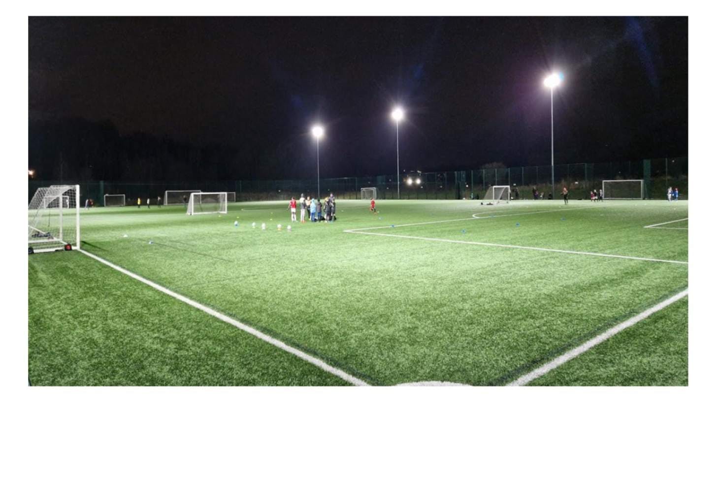 Manchester Communication Academy 11 a side pitch | 4g Astroturf football pitch