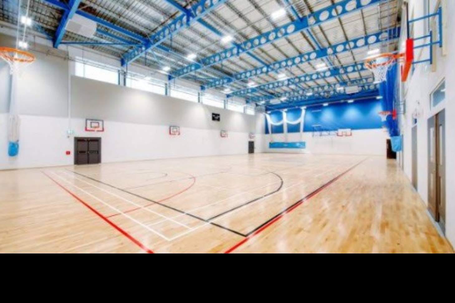 Lifestyle Fitness Epsom Court | Sand-based Astroturf netball court