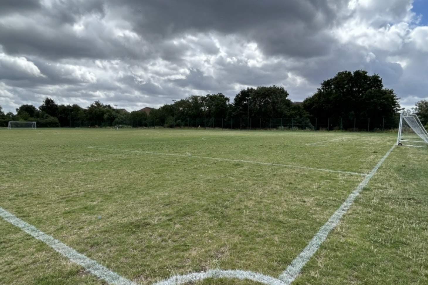 Barnet SFL 11 a side | Grass football pitch