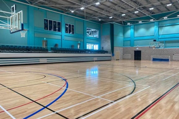 The Roundhouse Court | Sports hall badminton court