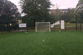 Leathermarket Gardens | Astroturf Football Pitch