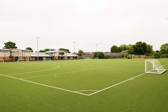 Featherstone Sports Centre 6 a side | Astroturf football pitch