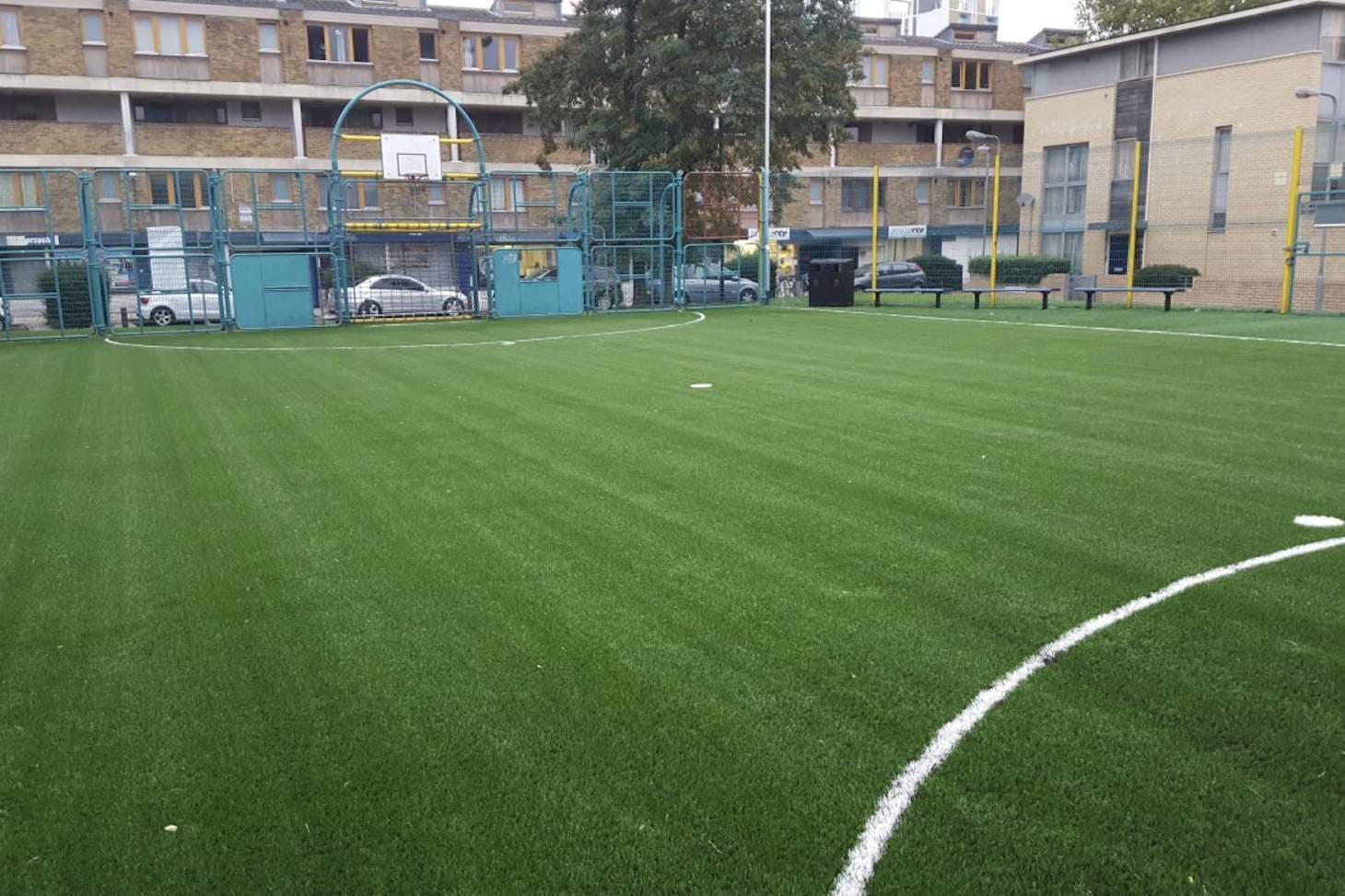 Angell Town MUGA 6 a side pitch | 4g Astroturf football pitch