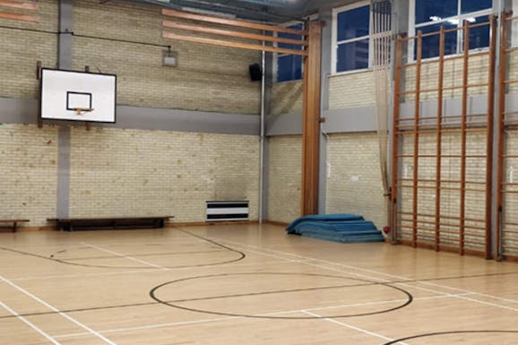 Hitchin Girls' School Gym | Hard gym