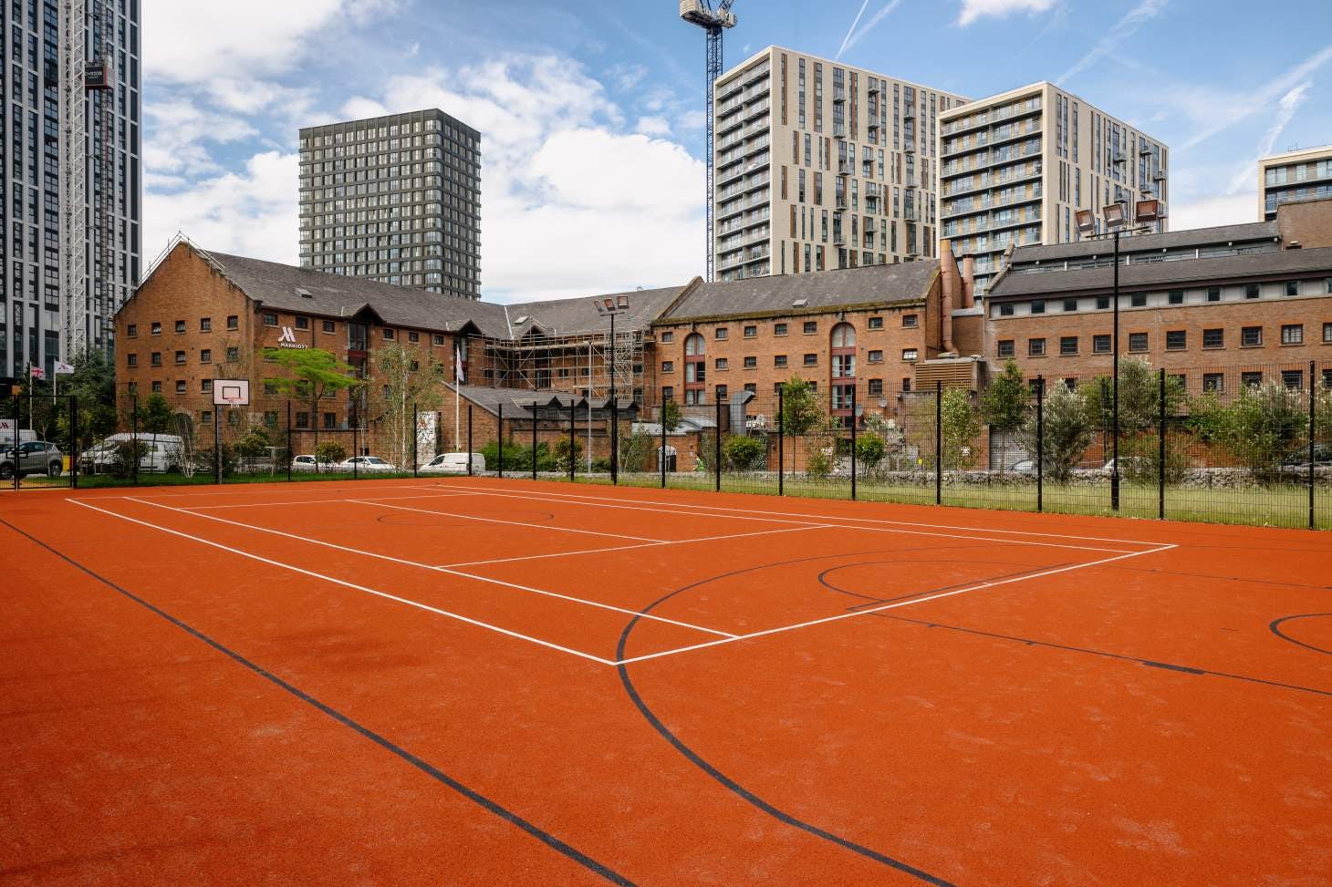 Courts Club Outdoor | Hard (macadam) basketball court