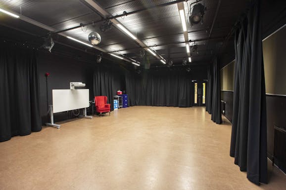 Waingels Drama studio space hire