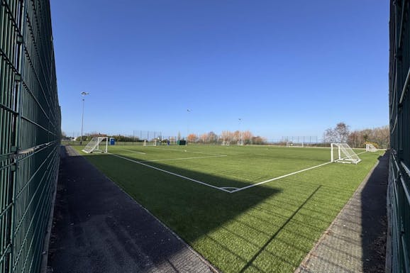 Ysgol Bryn Elian Pitch | 3G Astroturf football pitch