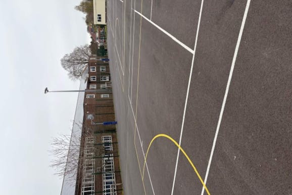 Woodcote High School Outdoor | Concrete netball court