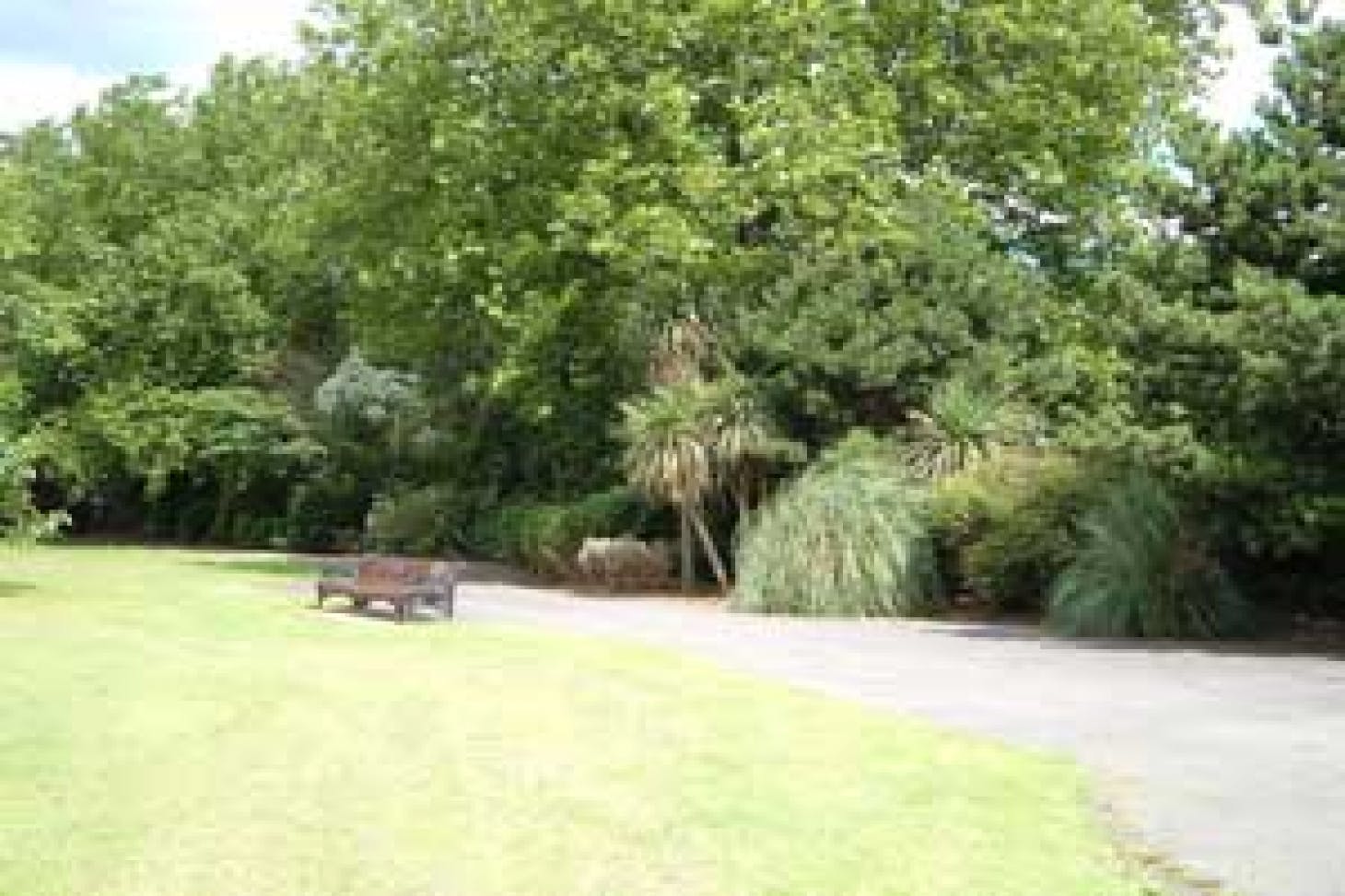 Childs Hill Park 11 a side | Grass football pitch