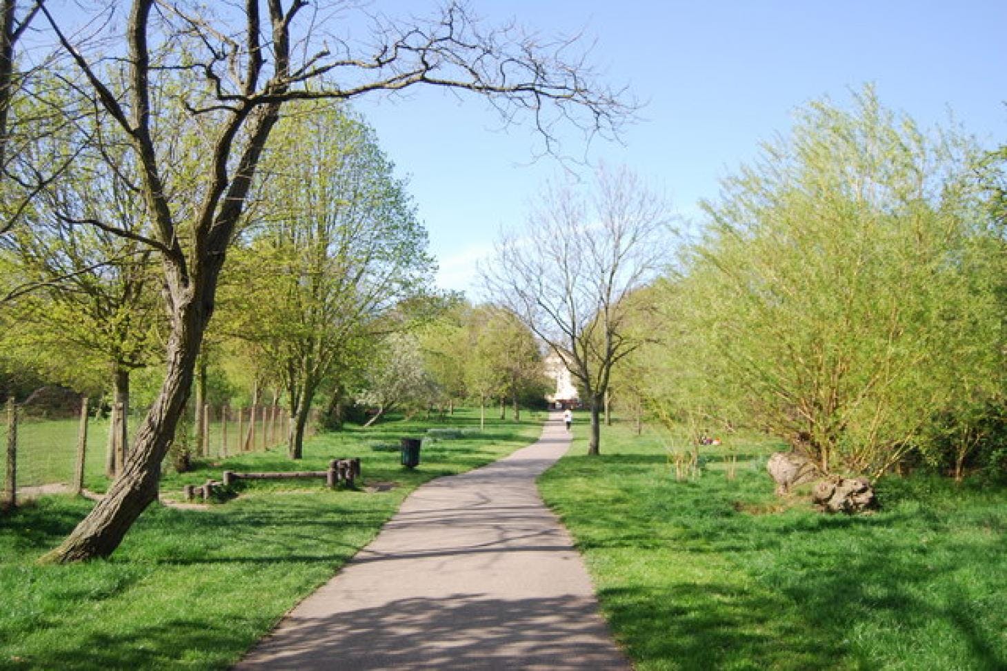South Norwood Lake and Grounds Outdoor | Hard (macadam) tennis court