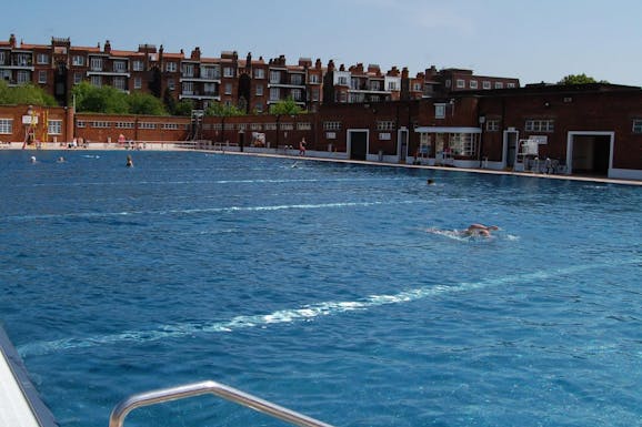 crouch hill lido