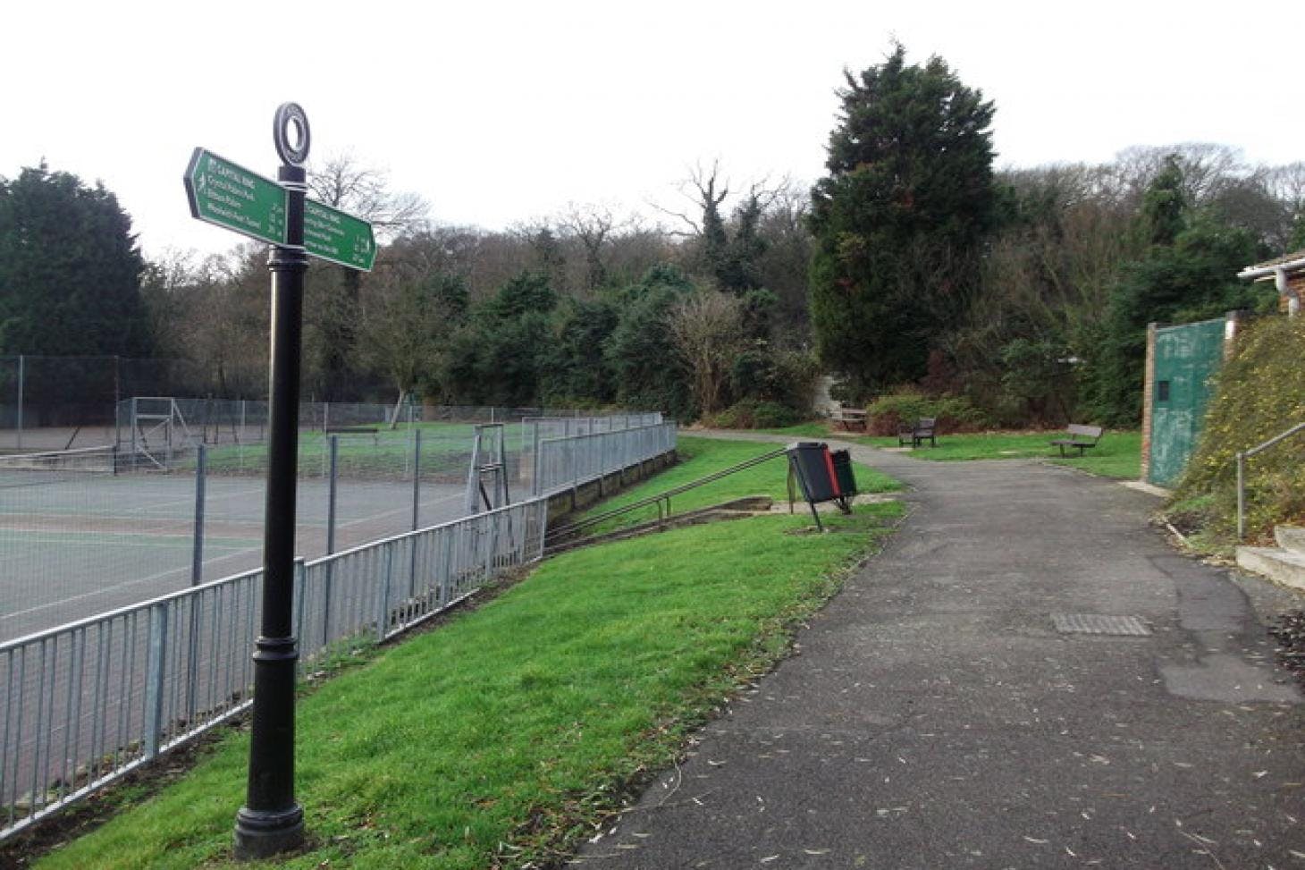 Biggin Wood Park Outdoor | Hard (macadam) tennis court