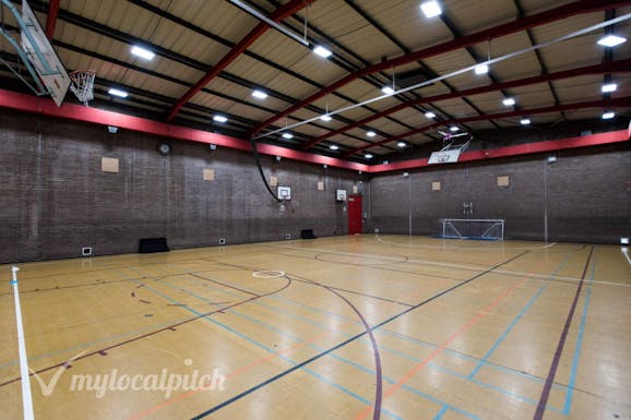 Chiswick School Indoor | Hard badminton court
