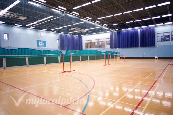 Magnet Leisure Centre Indoor | Hard badminton court