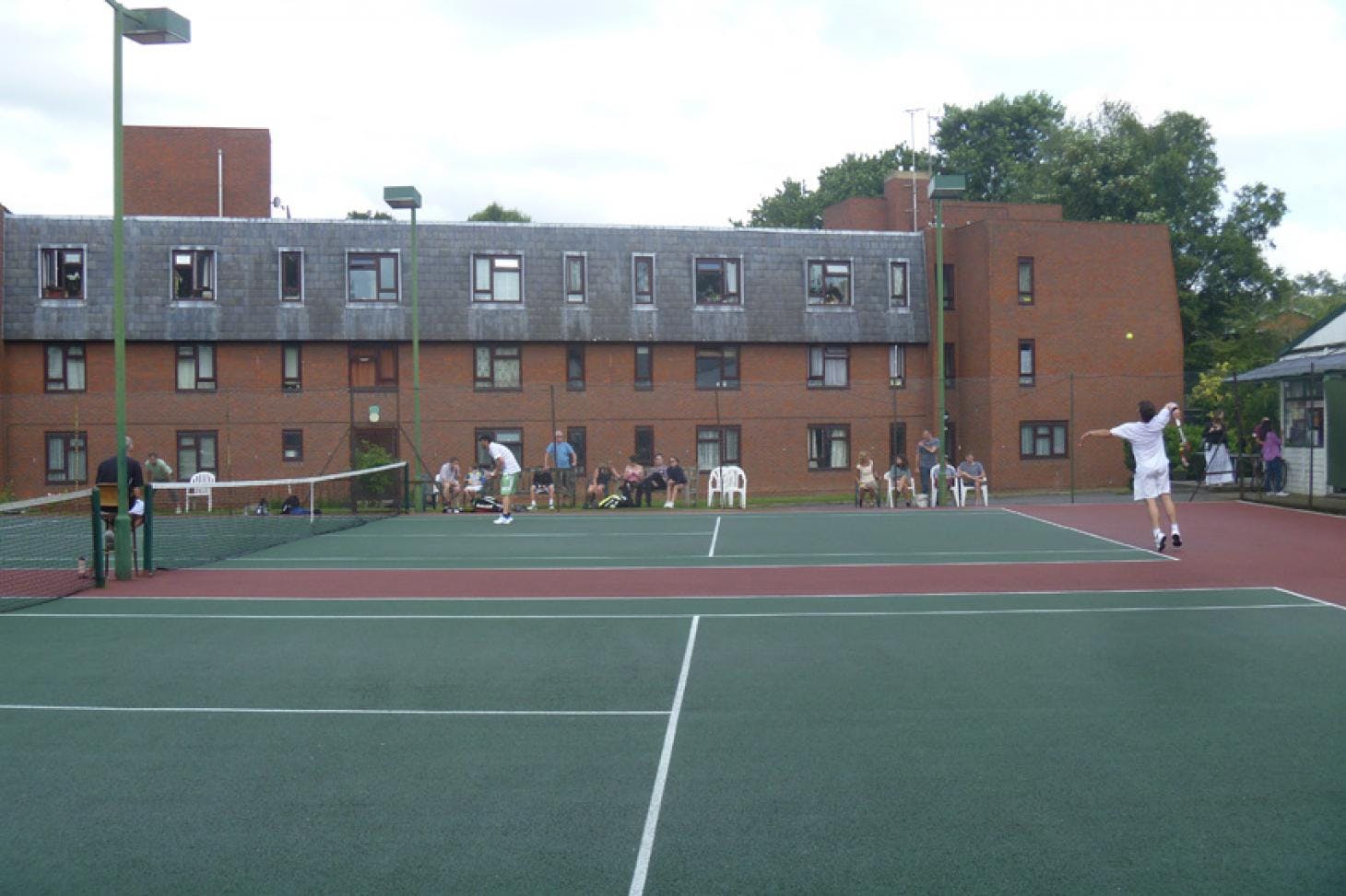 Stormont Lawn Tennis & Squash Racquets Club, Haringey Tennis Court
