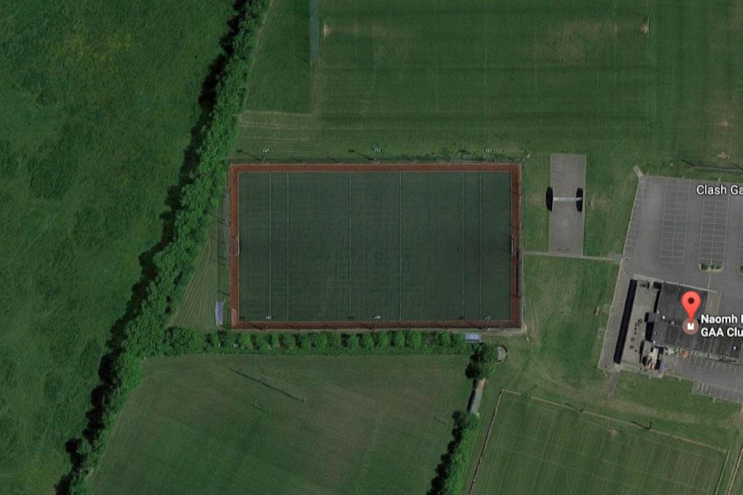 Naomh Mearnóg GAA Club Full size | Astroturf gaa pitch