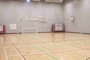 Thamesview School | Indoor Football Pitch