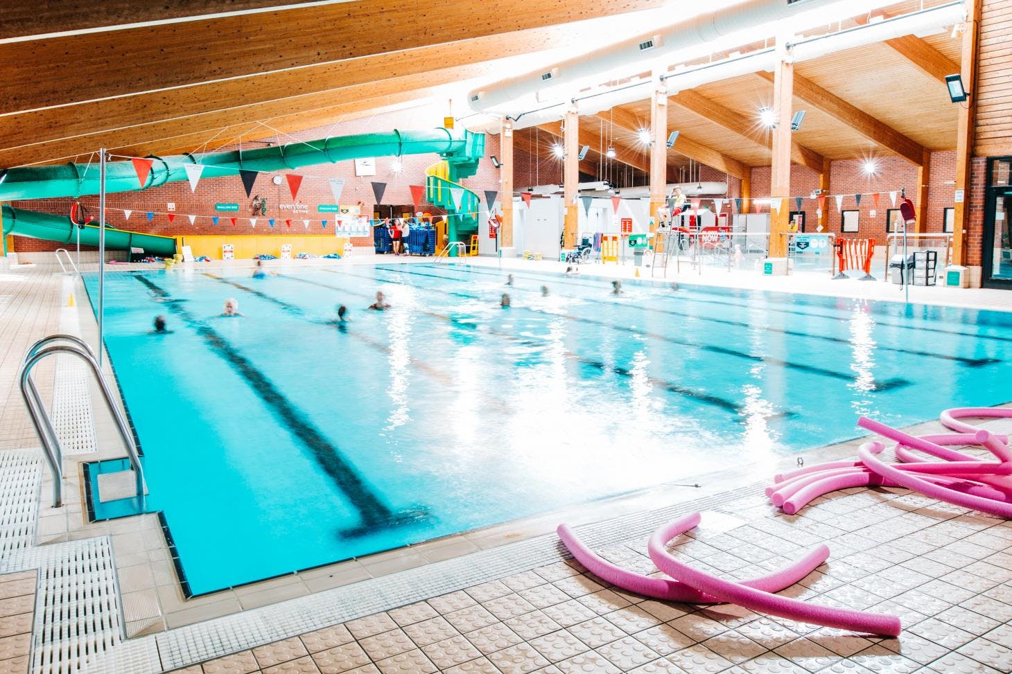 Swan Pool and Leisure Centre, Aylesbury Vale | Swimming Pool | Playfinder