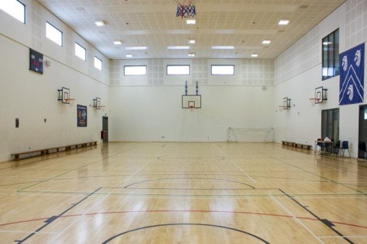 Basketball Court Hire in London | Basketball Courts Near Me | Playfinder