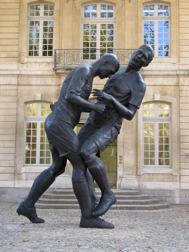 Zidane statue